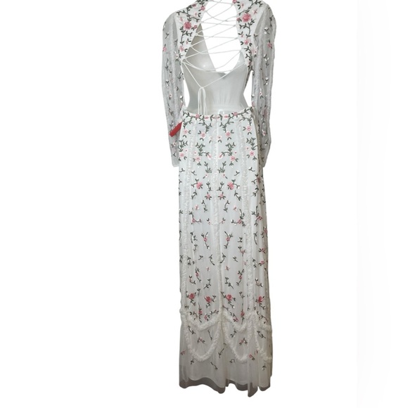 Mac Duggal New 70159 White Floral Embroidered Long Sleeve A-Line Cut Out Gown 0 - Picture 8 of 9